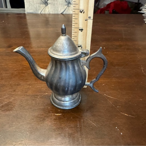 Antique Silver finish Children’s Teapot Made in India Circa 1800 - Picture 12 of 12